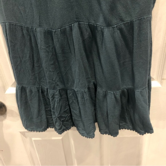 Knox Rose Lace Boho Tank Top - Picture 5 of 6